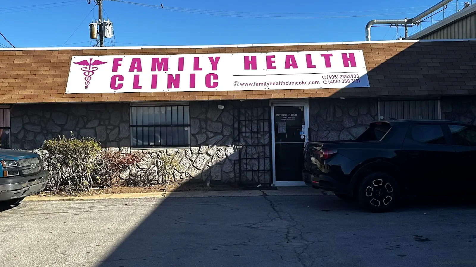 Family Health Clinic at 1506 S. Agnew Ave, Oklahoma City, with its sign above the entrance